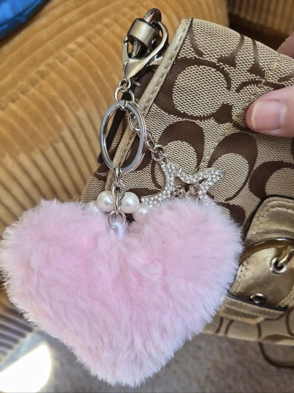 Coach Vintage Coach Soho Signature Buckle Flap Shoulder Bag - Picture 4 of 9